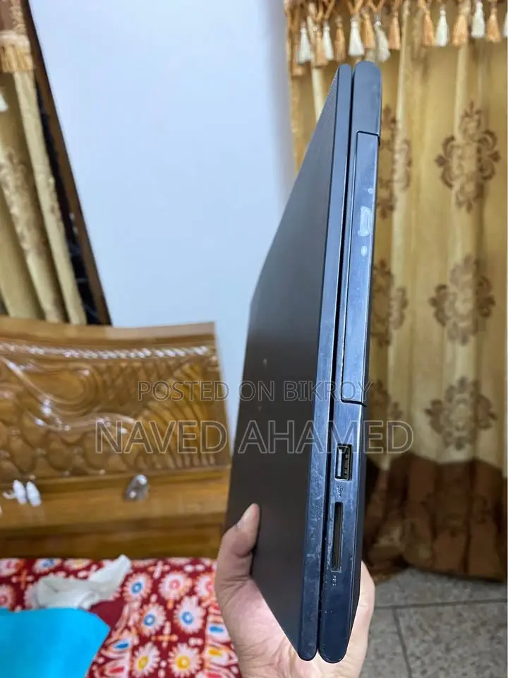 ল্যাপটপ ডেল ইন্সপায়রন ৩৫৪২ ৮জিবি ইন্টেল কোর i3 এইচডডি ১টিবি