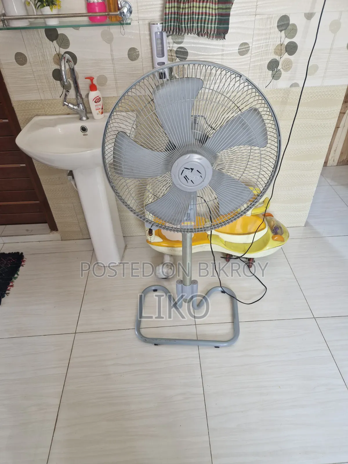 Mira Stand Fan(Thailand)