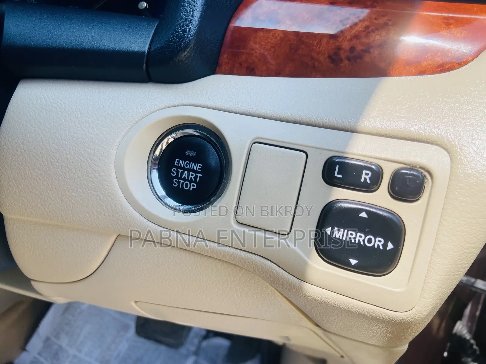 Toyota Allion 2016 Maroon