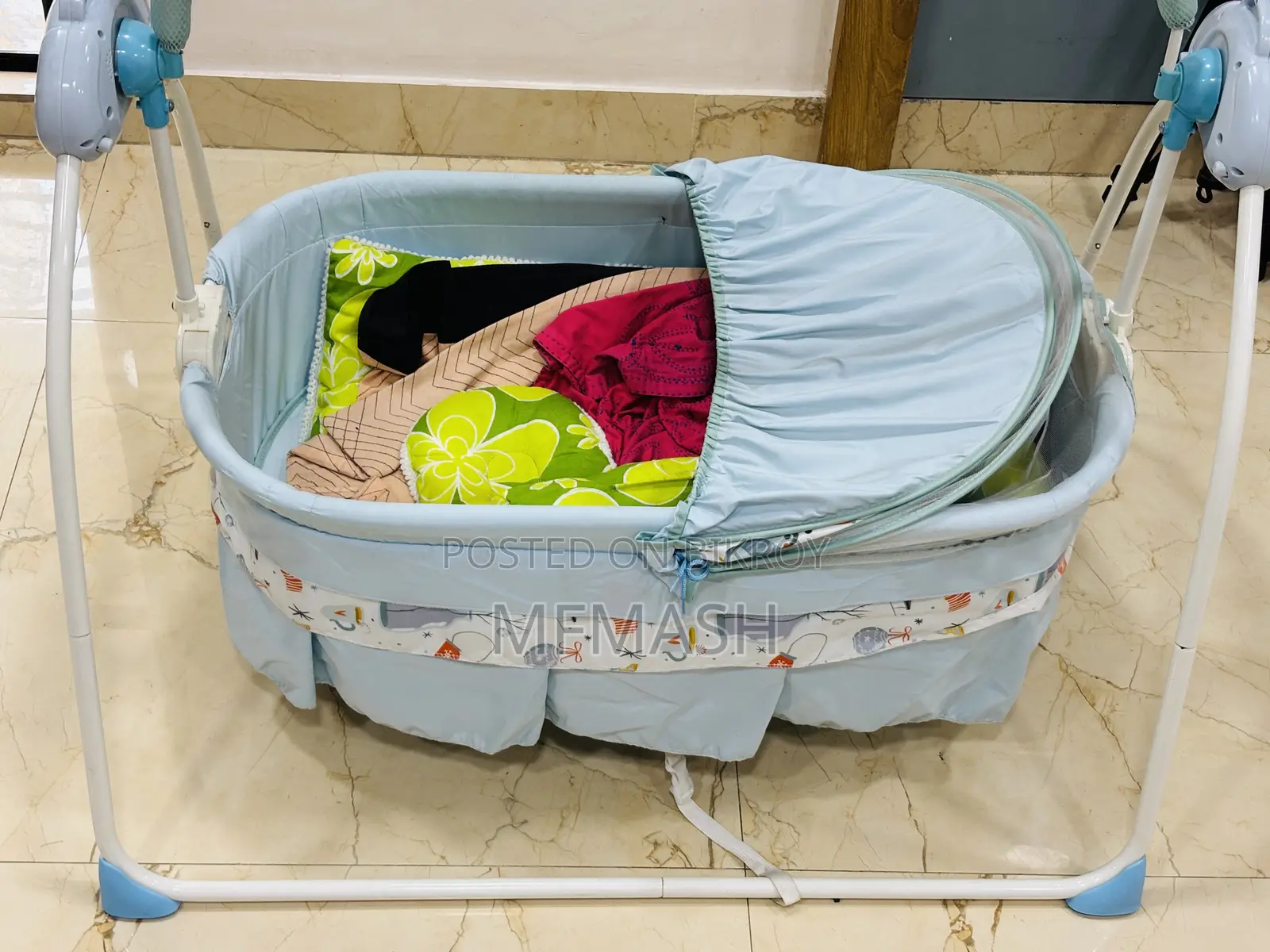 Remote Control Baby Cradle - Dolna