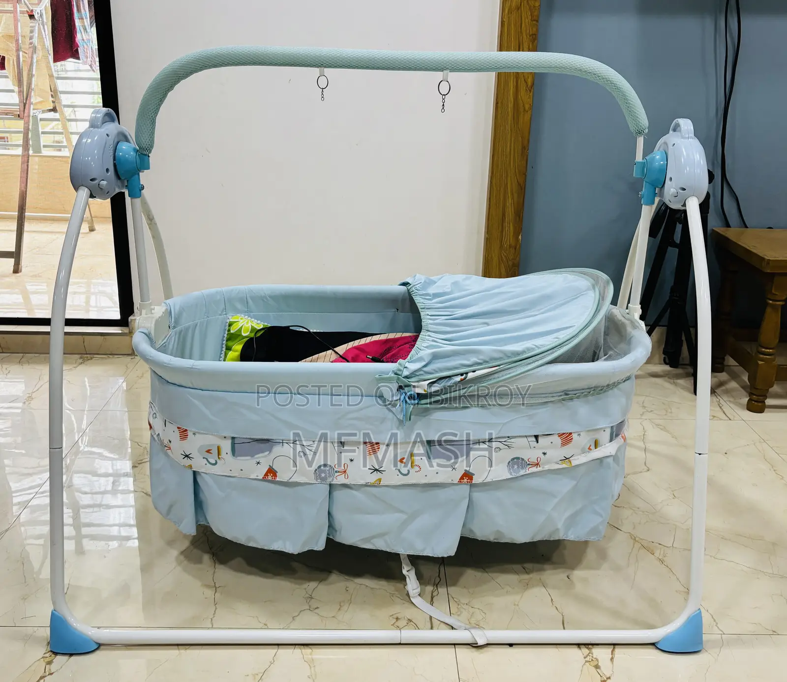Remote Control Baby Cradle - Dolna