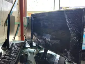 22 Slim 100% Fresh Original Samsung Monitor