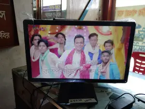 19 Dell LED Monitor 100% Fresh