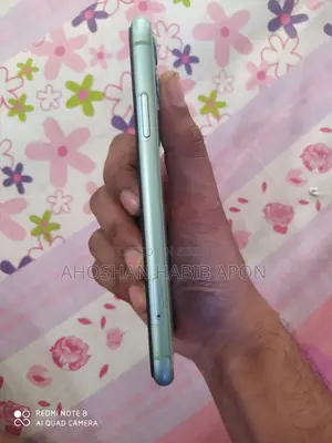 Apple iPhone 11 64 GB