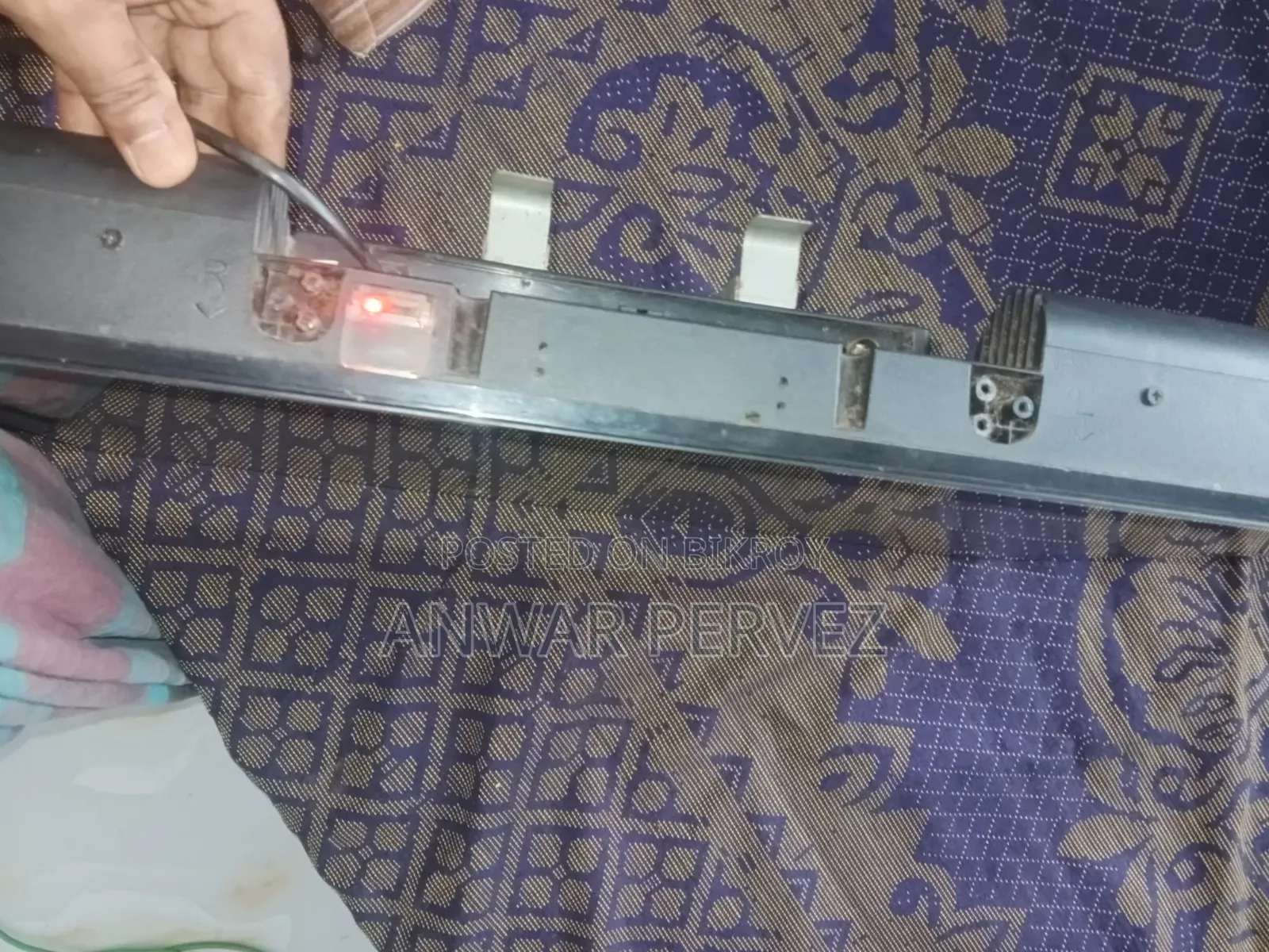 Minister 24" Smart LED TV