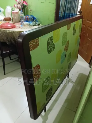 Dining Table (6 Seater)