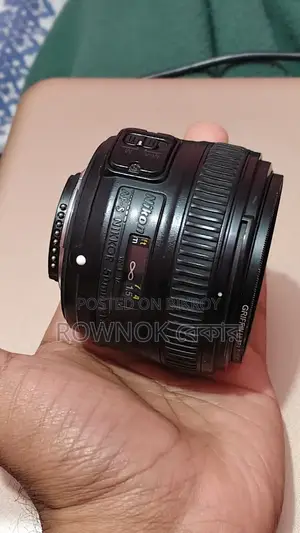 Nikon D7200