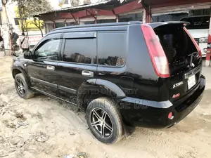 Nissan X-Trail 2.0 2006 Black
