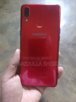 Samsung Galaxy A10s 32 GB Red