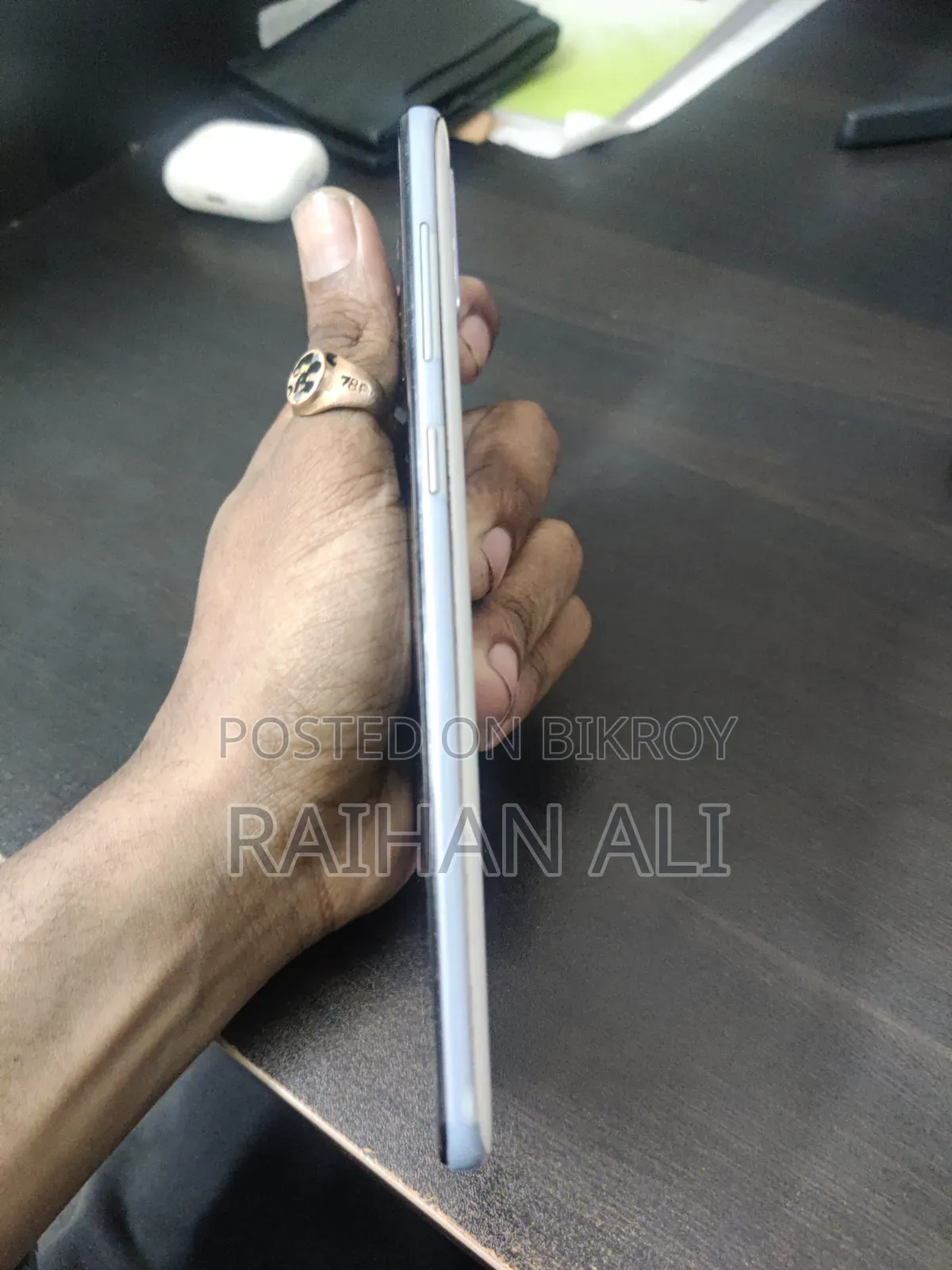 Samsung Galaxy A50 64 GB White