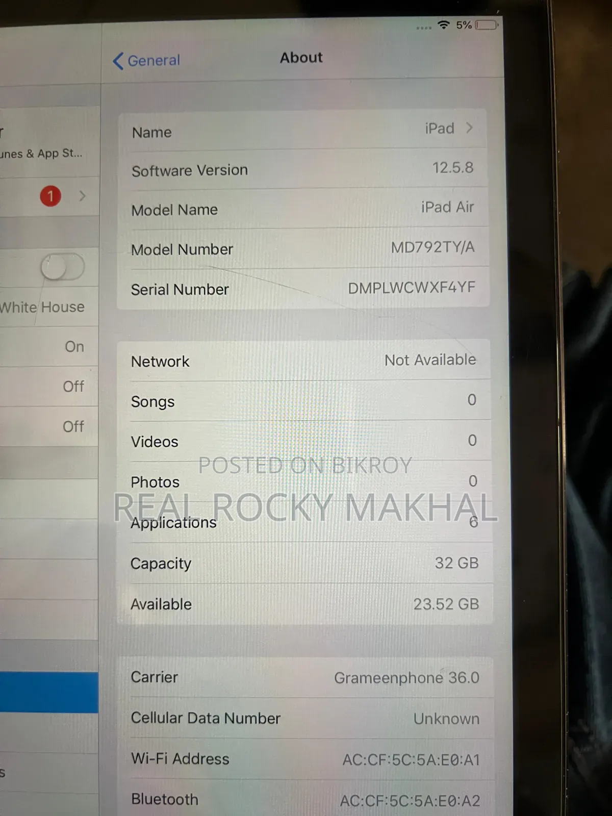 Apple iPad Air 16 GB Gray