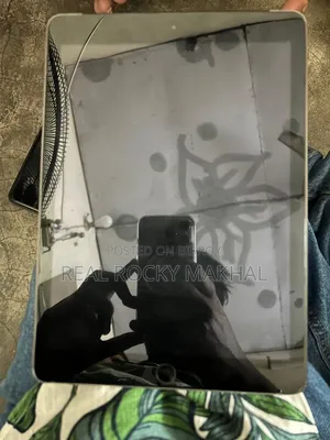 Apple iPad Air 16 GB Gray