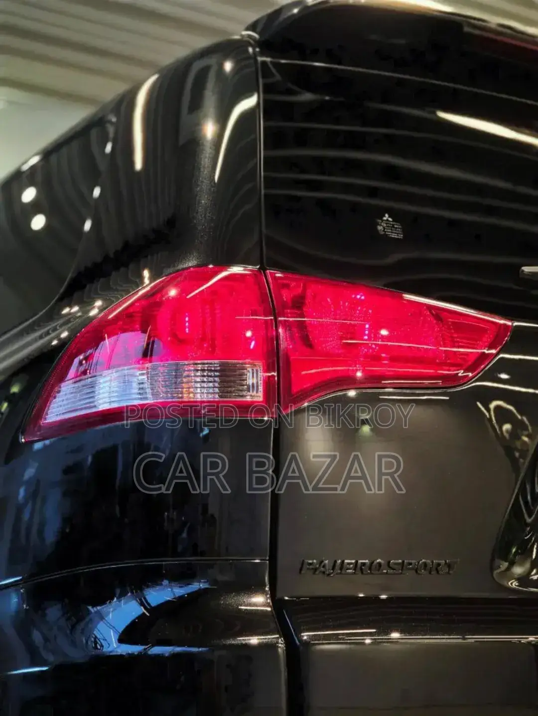 Mitsubishi Pajero Sport 2012 Black