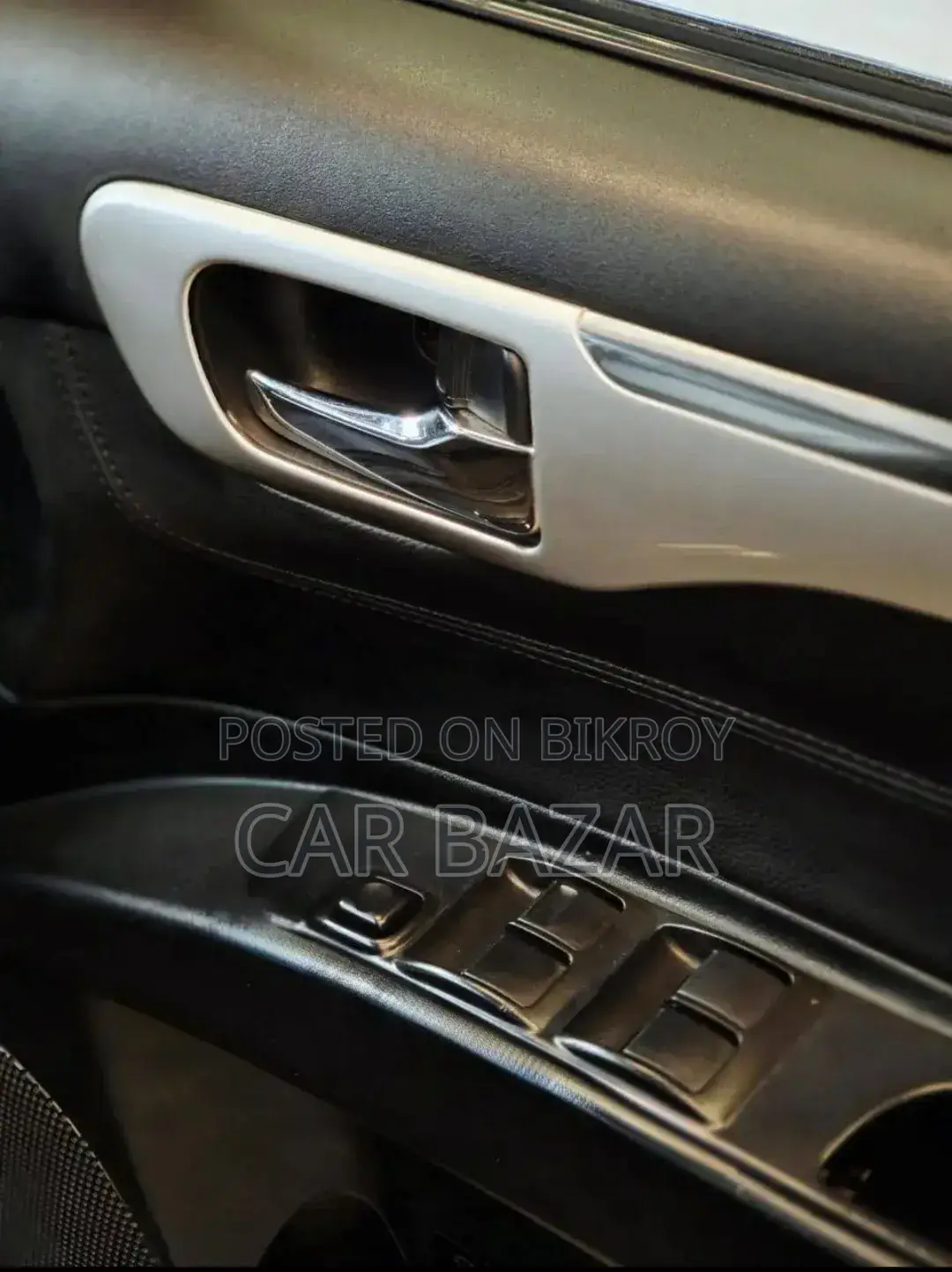 Mitsubishi Pajero Sport 2012 Black