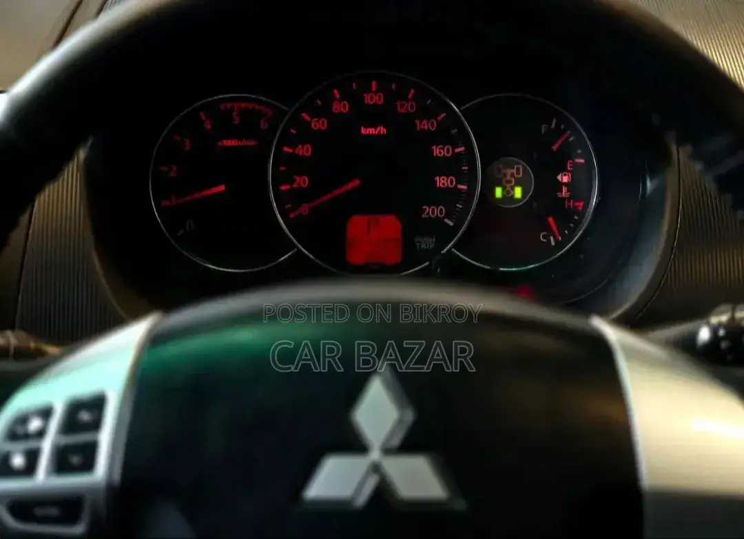 Mitsubishi Pajero Sport 2012 Black