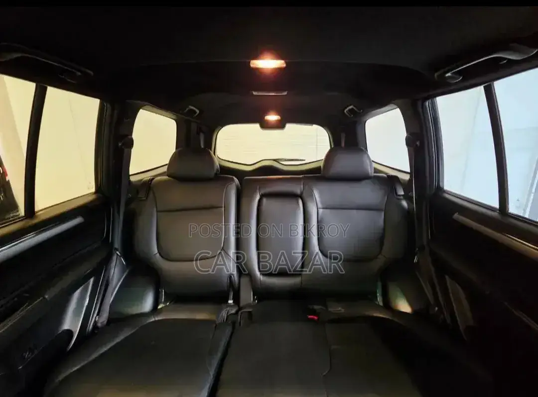 Mitsubishi Pajero Sport 2012 Black