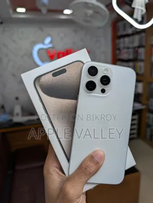 Apple iPhone 15 Pro Max 256 GB White