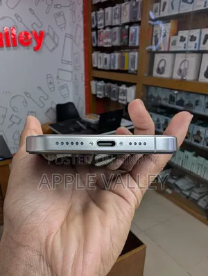 Apple iPhone 15 Pro Max 256 GB White