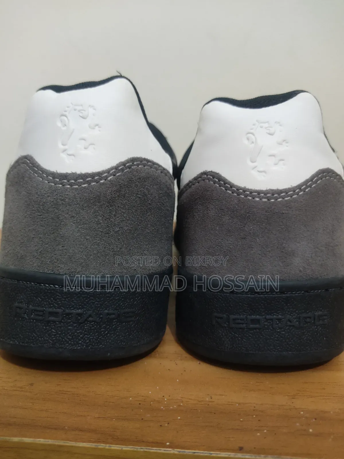 Sneakers for Sale. Size: 43.