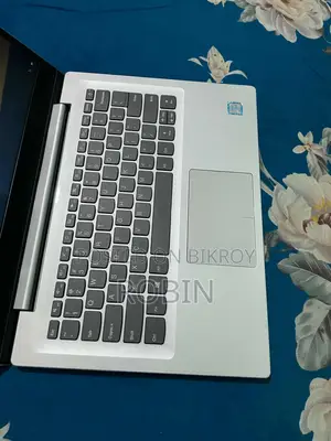 Laptop Lenovo IdeaPad 320 8GB Intel Core I5 HDD+SSD 1T