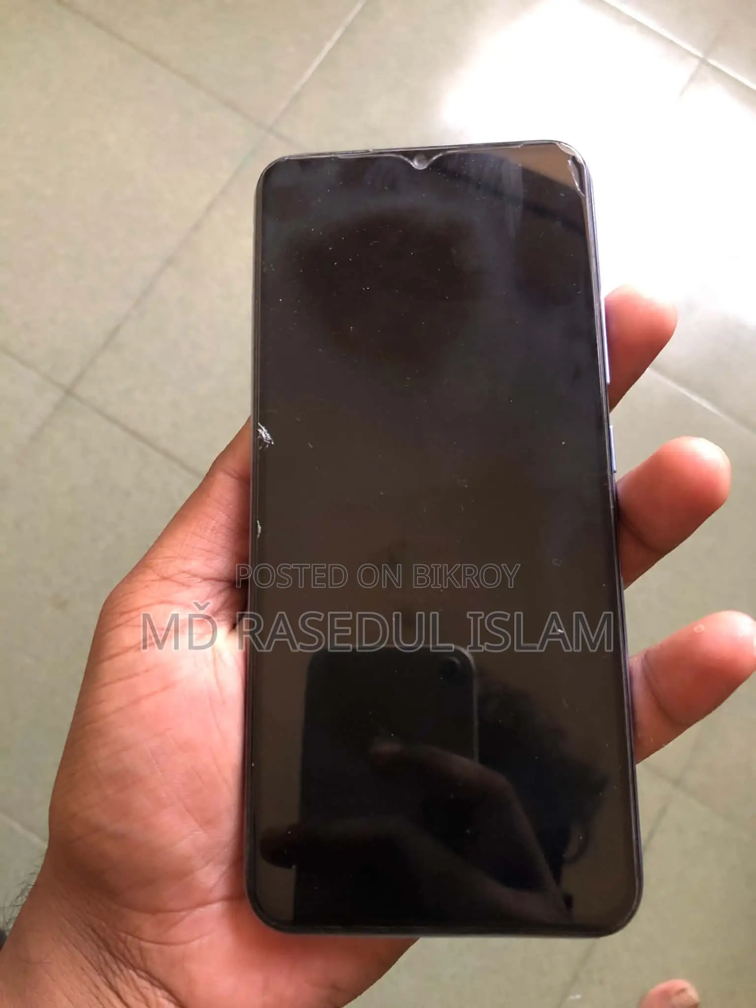 Realme 128 GB Gray