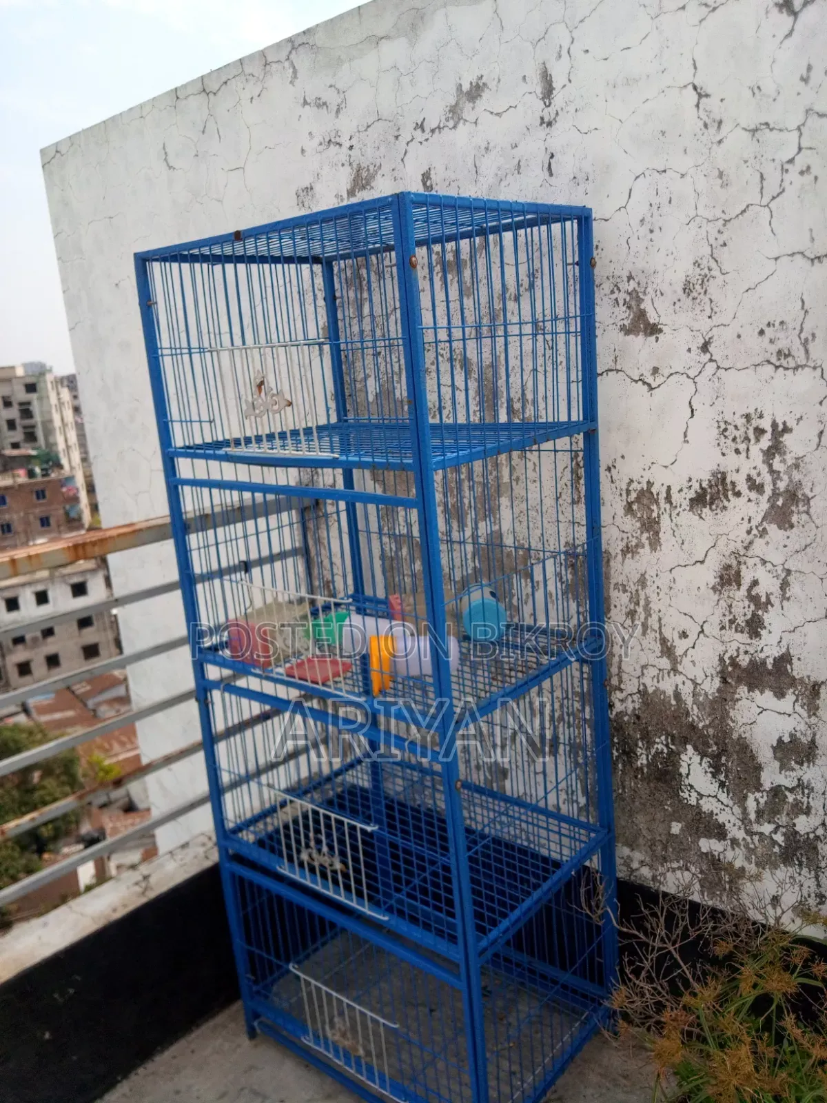 কবুতরের খাঁচা