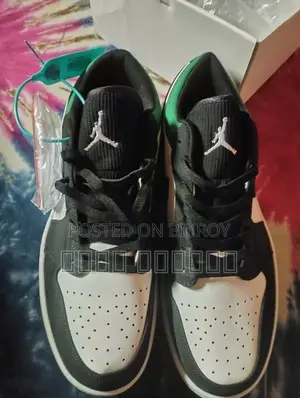 Jordan 1 Low