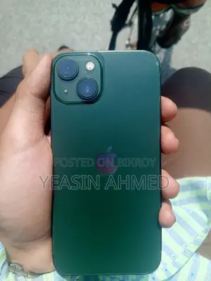 Apple iPhone 13 128 GB Green