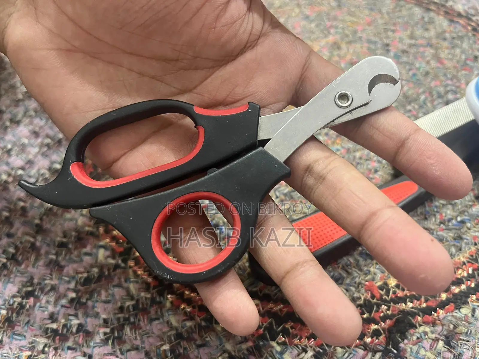Nail Cutter, Cat Food, Brush, Flea Comb