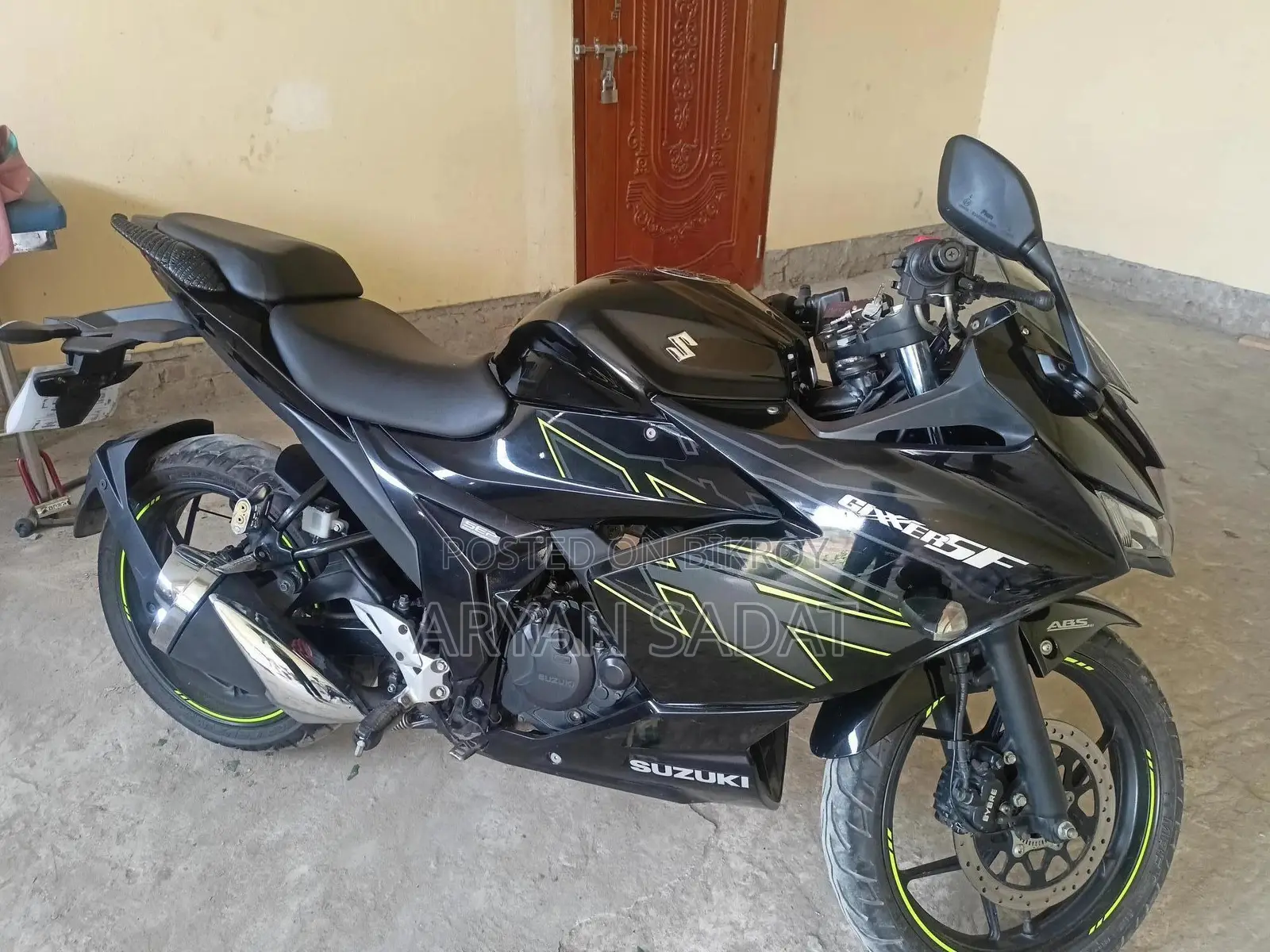 Suzuki Gixxer SF 2023 Black