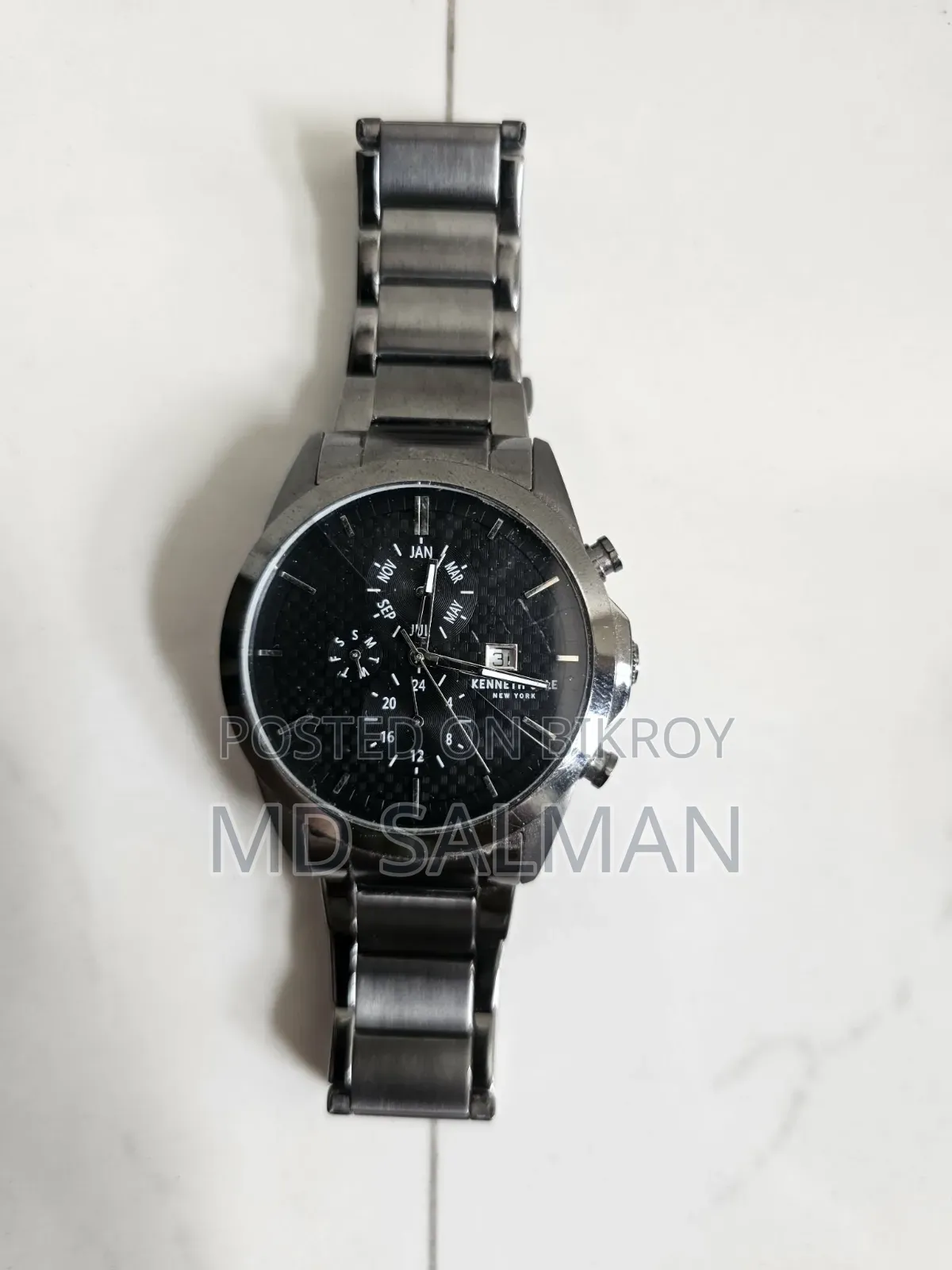 Used, Good Brand: Kenneth Cole