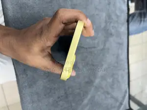 Apple iPhone 14 Plus 128 GB Yellow