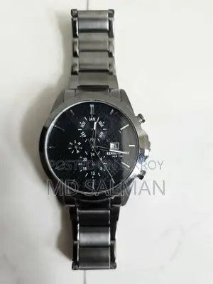 Used, Good Brand: Kenneth Cole