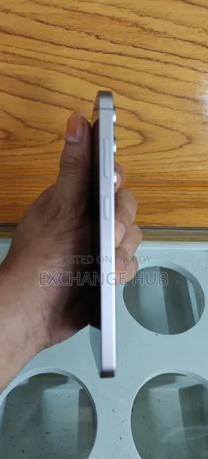 Samsung Galaxy S25 256 GB Gray