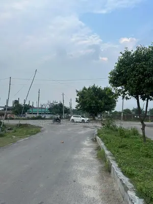 3 Katha plot for sale on 75-feet avenue in Sector 15, Purbachal.