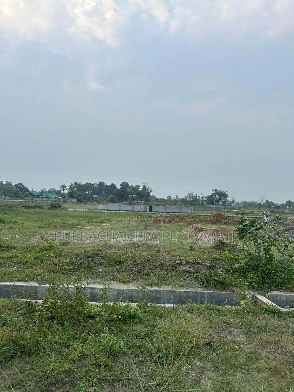 3 Katha plot for sale on 75-feet avenue in Sector 15, Purbachal.