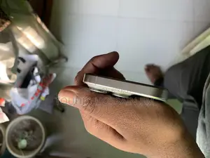 Apple iPhone 15 Pro 128 GB Gray