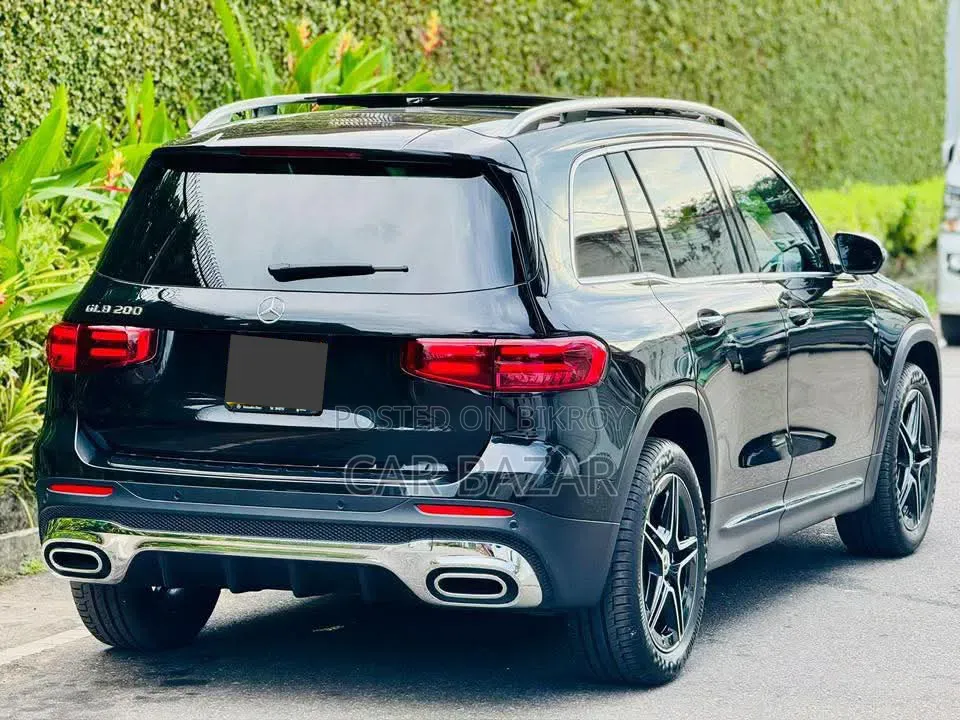 Mercedes-Benz GLB-Class GLB 200 4MATIC 2022 Black
