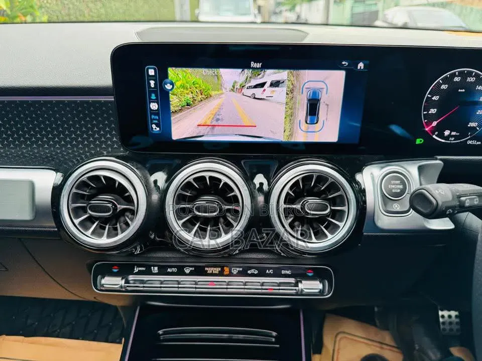 Mercedes-Benz GLB-Class GLB 200 4MATIC 2022 Black