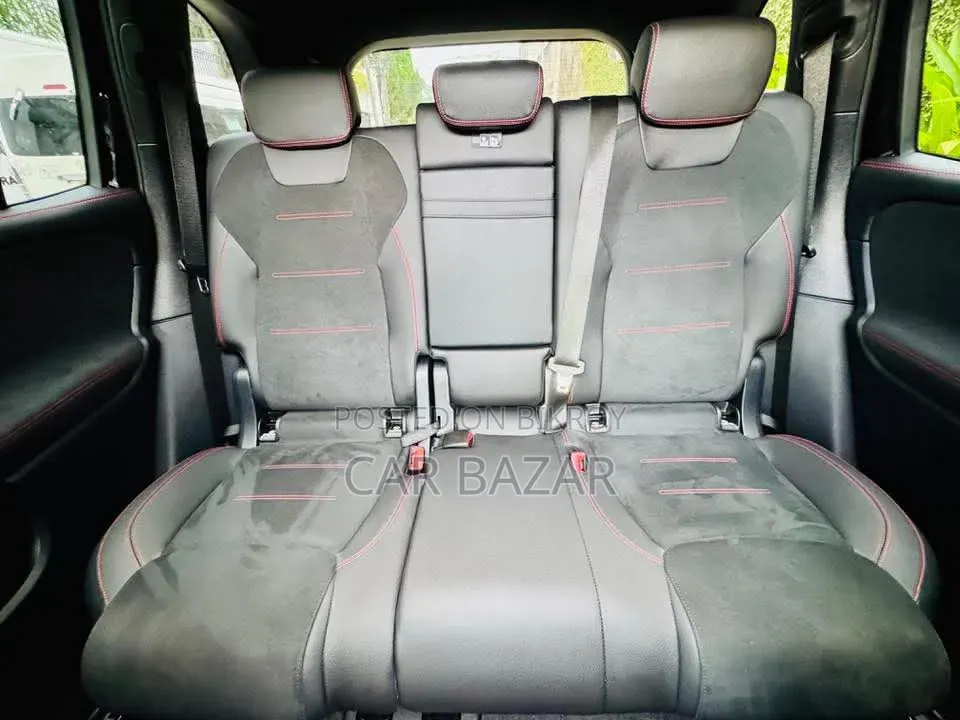 Mercedes-Benz GLB-Class GLB 200 4MATIC 2022 Black