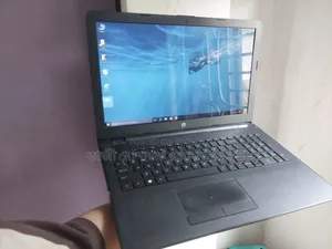 Laptop HP 4GB AMD HDD 512GB