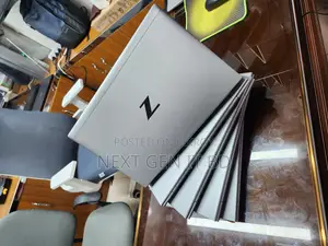 Laptop HP ZBook Firefly G8 16GB Intel Core I7 SSD 512GB