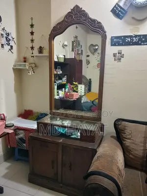 কাঠের Dressing Table বিক্রি হবে