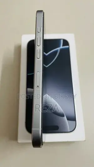 অ্যাপল আইফোন ১৬ প্রো ২৫৬ জিবি হোয়াইট