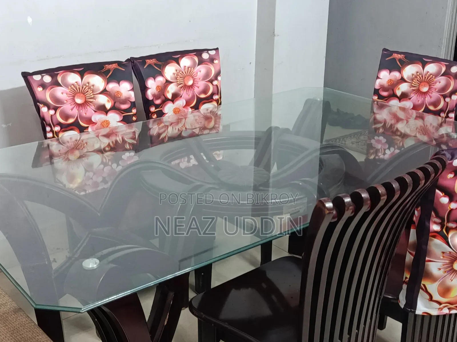 Dining Table 6 Person