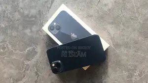 Apple iPhone 13 128 GB Black