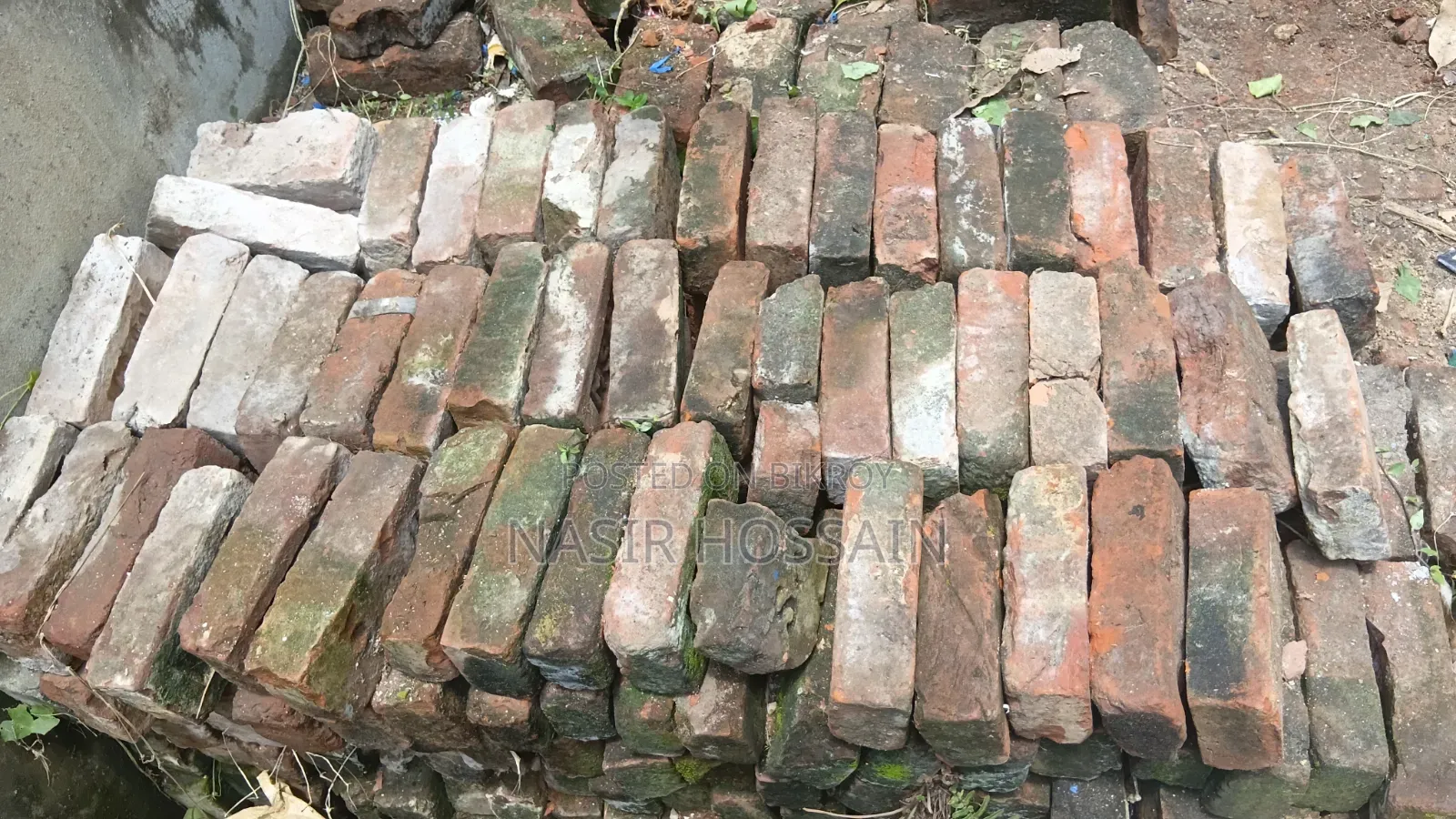Used High-Quality Old Bricks