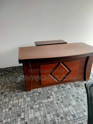 Computer Table