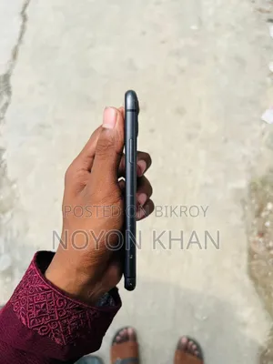 Apple iPhone 11 128 GB Black