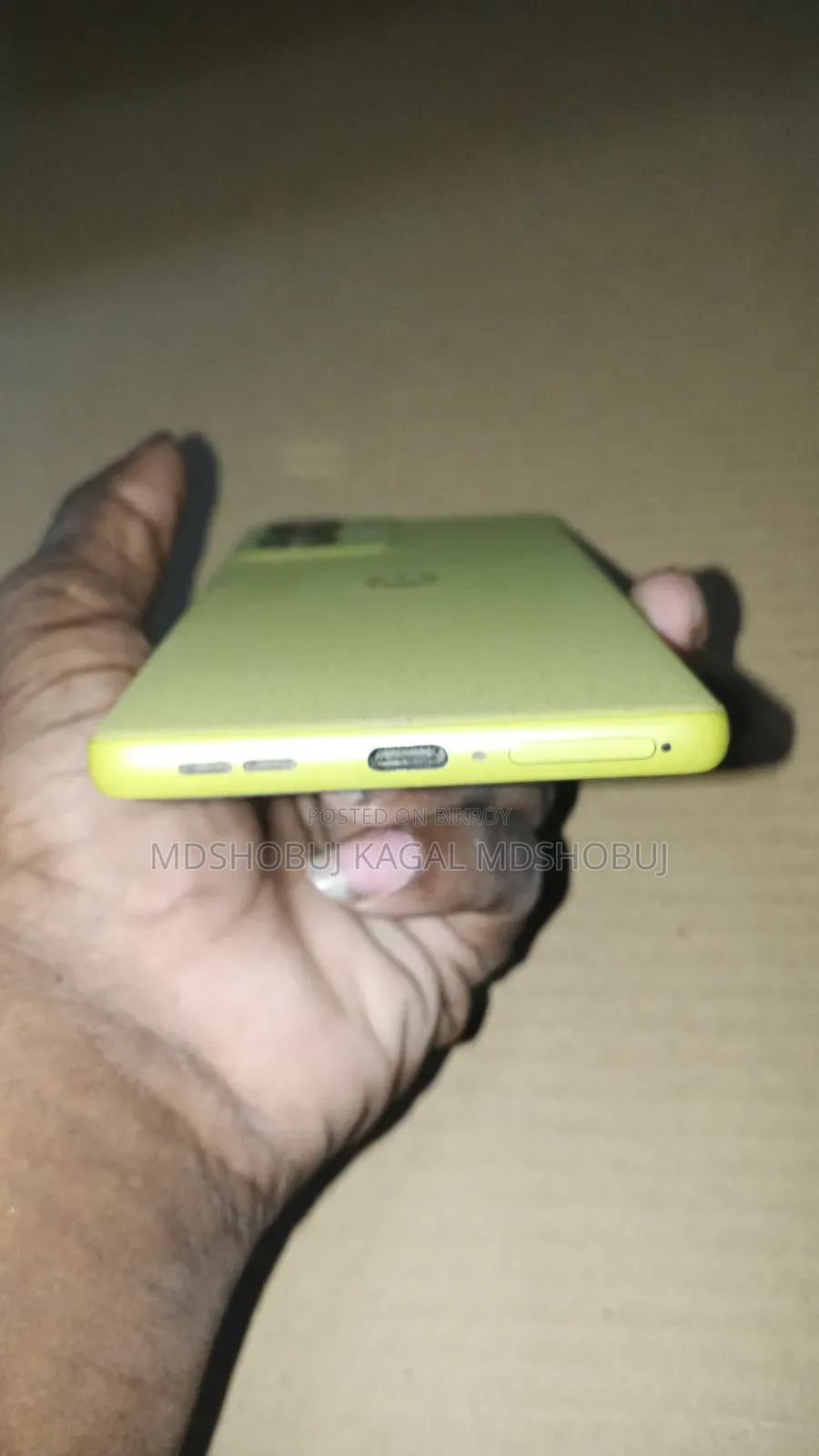 Motorola Moto G85 128 GB Yellow